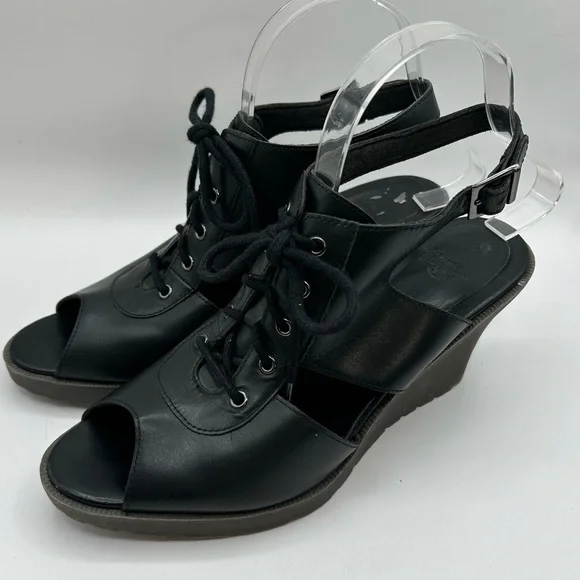 RARE DR MARTENS LAINA Leather Black LACE WEDGE  SANDALS SIZE 7 - Picture 2 of 10